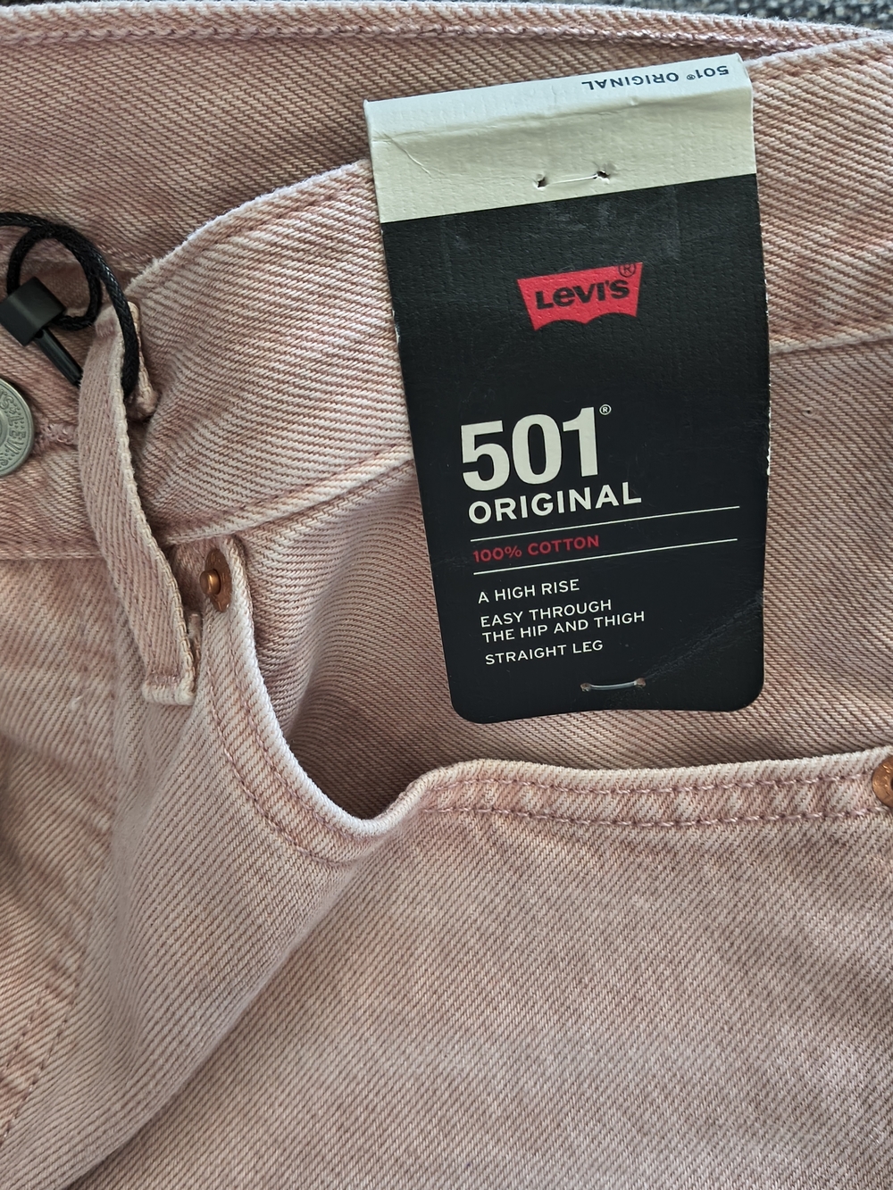 NWT - Levi's Straight Leg Jeans in Light Pink - Picture 2 of 3